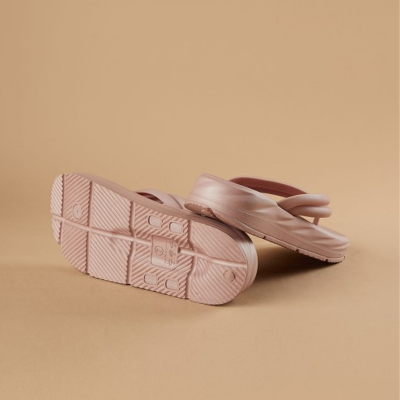 Women Rubber Thong Flip-Flops